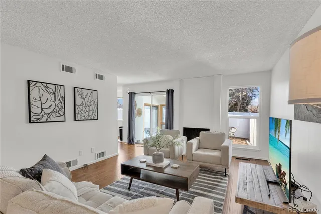 $500,000 | 7165 South Vine Circle West, Centennial, CO 80122