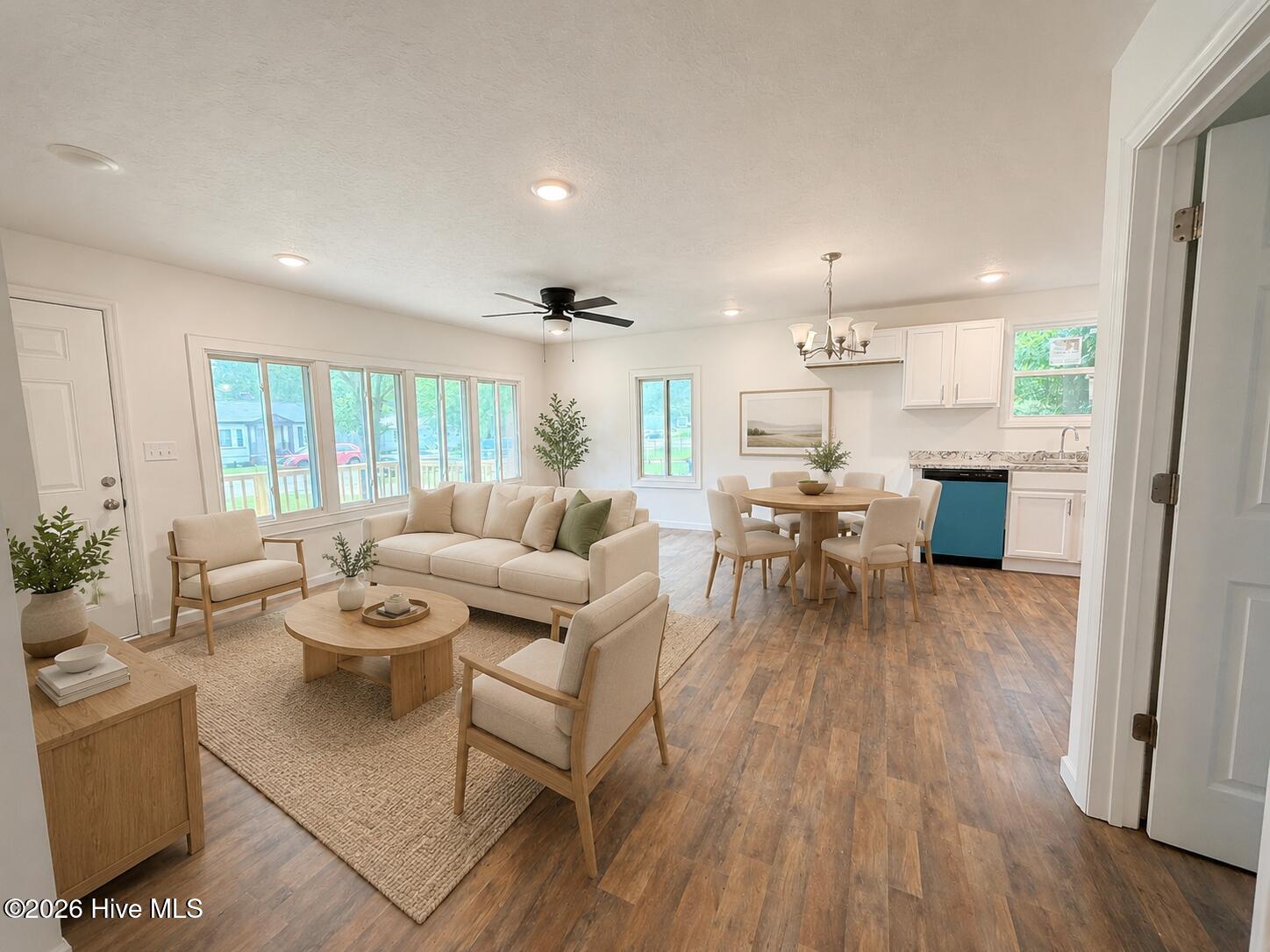 2010 Virginia Avenue Augusta, GA 30906 - Photo 11 of 37 04_bright_modern_open_plan_living_space