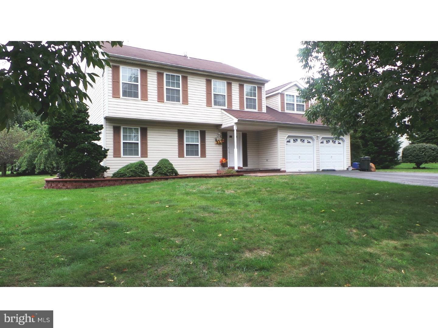 3655 Reiniger Road Hatboro, PA 19040 - Photo 1 of 16 Front Yard
