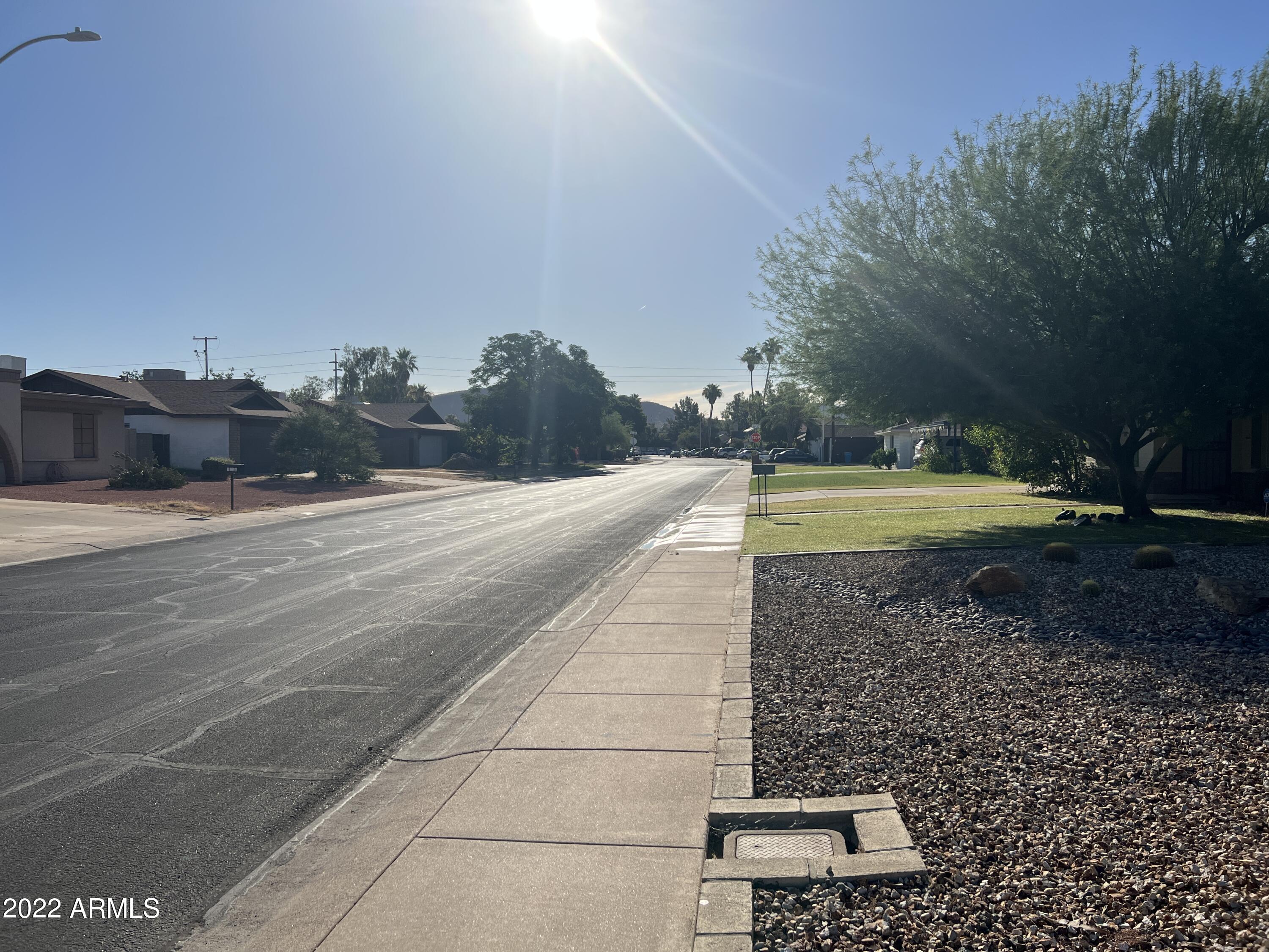3119 West Shangri-la Road Phoenix, AZ 85029 - Photo 20 of 20 view to the east