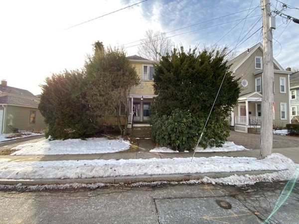 8-10 Hamblin Road Waltham, MA 02453 - Photo 2 of 30