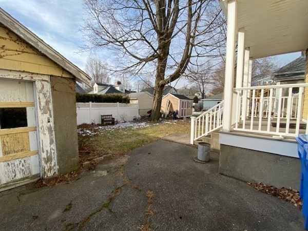 8-10 Hamblin Road Waltham, MA 02453 - Photo 5 of 30