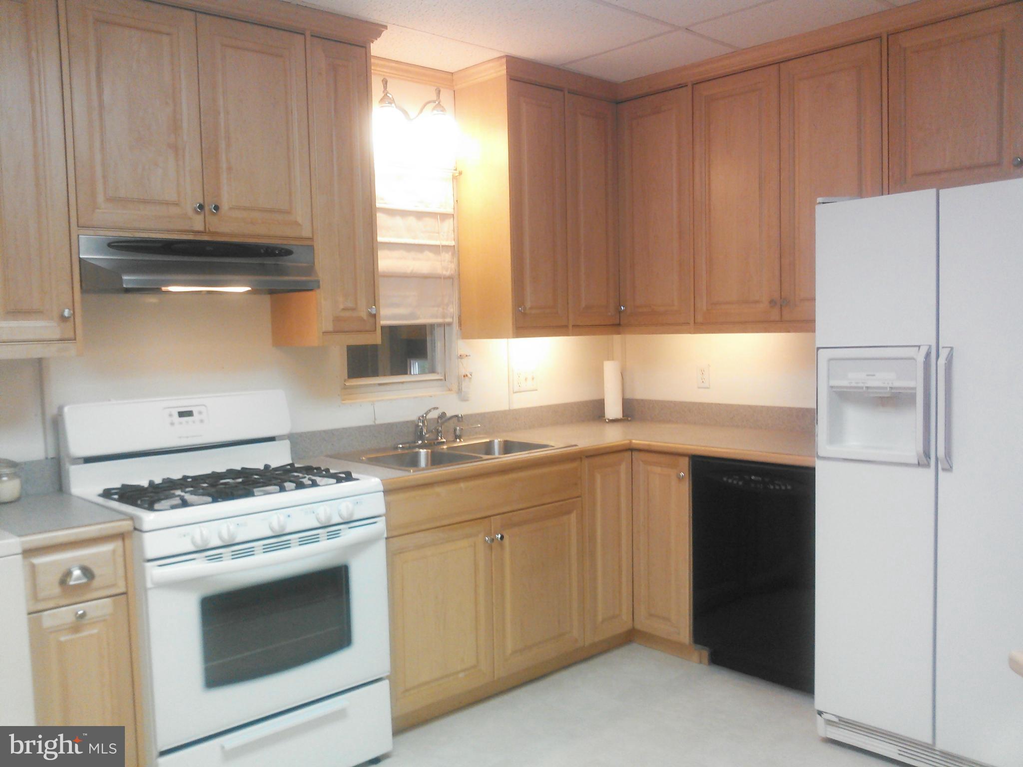 35974 Roosevelt Boulevard Chaptico, MD 20621 - Photo 4 of 24 Kitchen