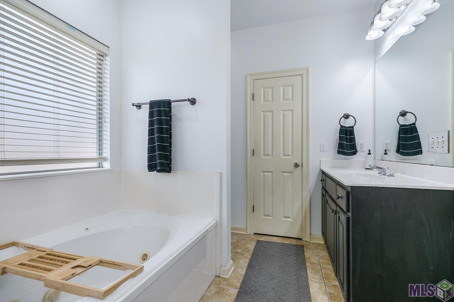 3308 Northlake Avenue Baton Rouge, LA 70810 - Photo 6 of 11