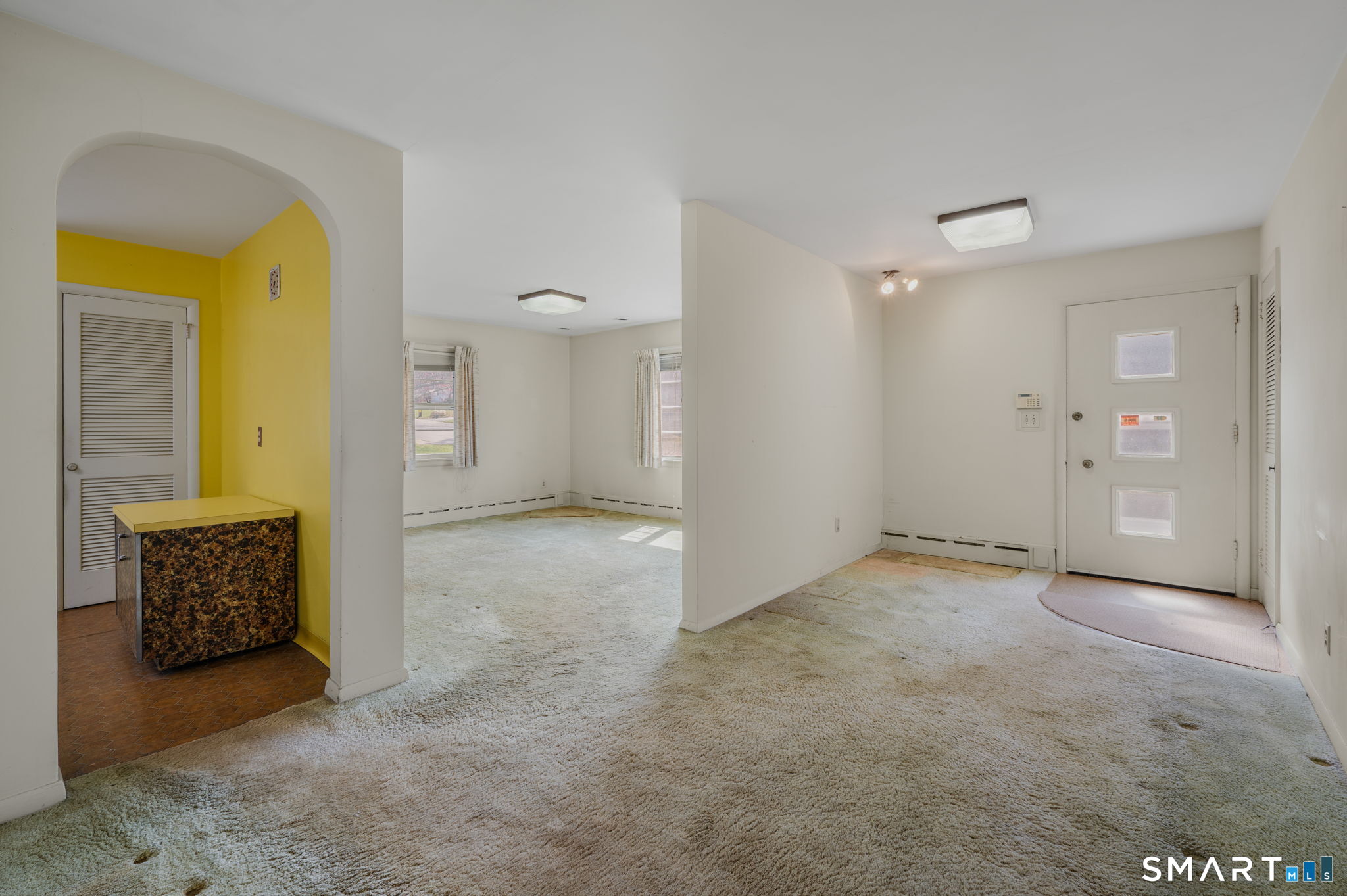 45 Mansfield Road New London, CT 06320 - Photo 17 of 35