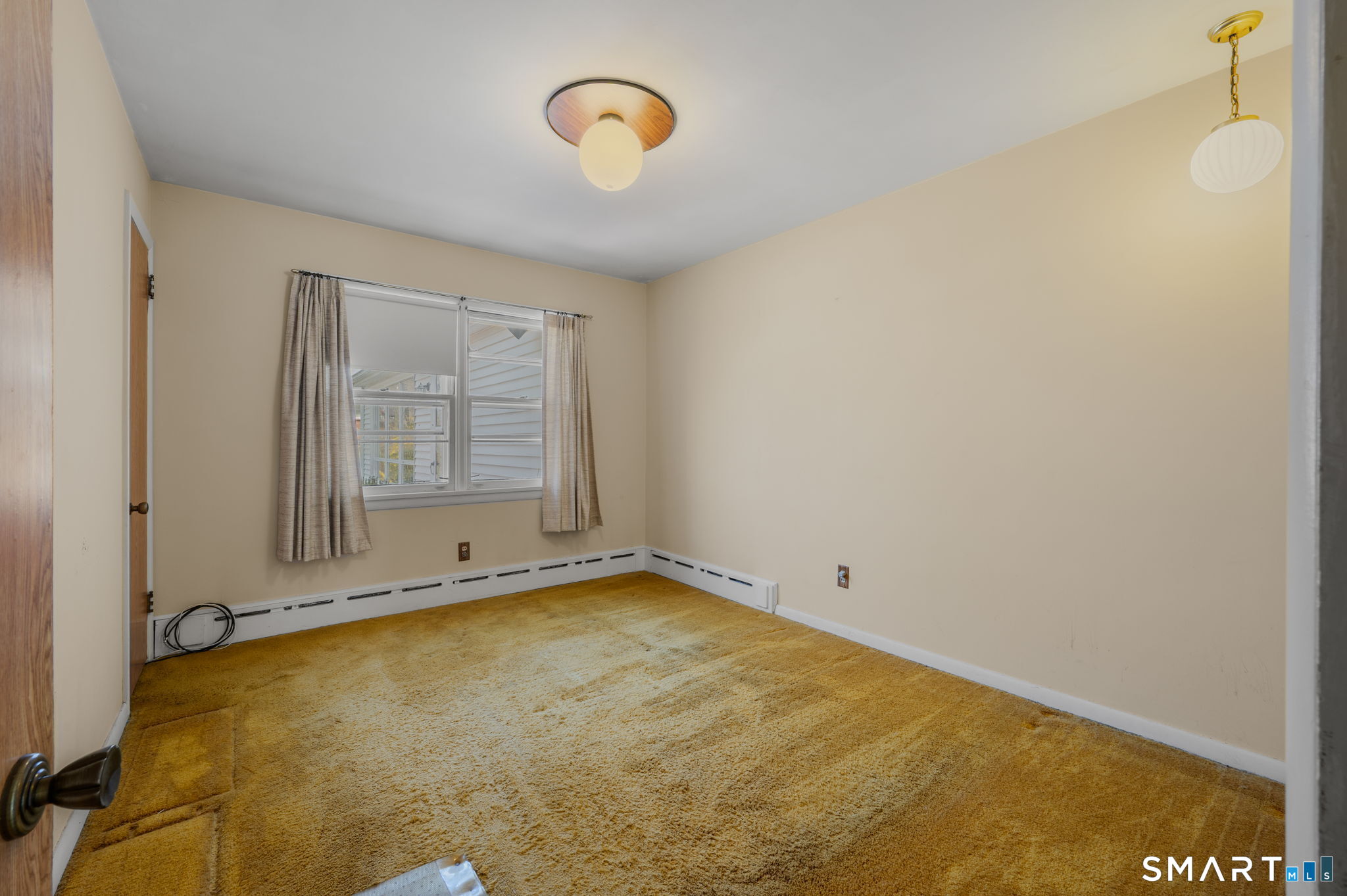45 Mansfield Road New London, CT 06320 - Photo 21 of 35