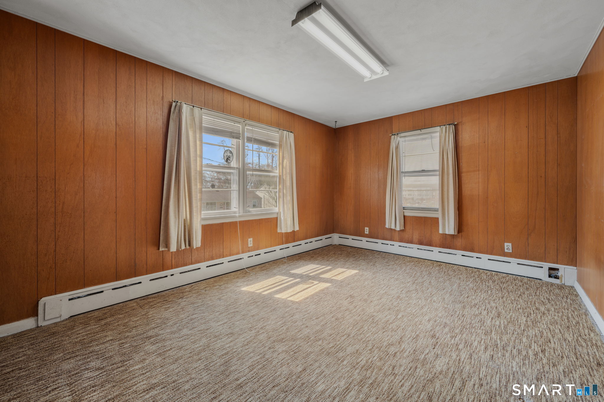 45 Mansfield Road New London, CT 06320 - Photo 26 of 35