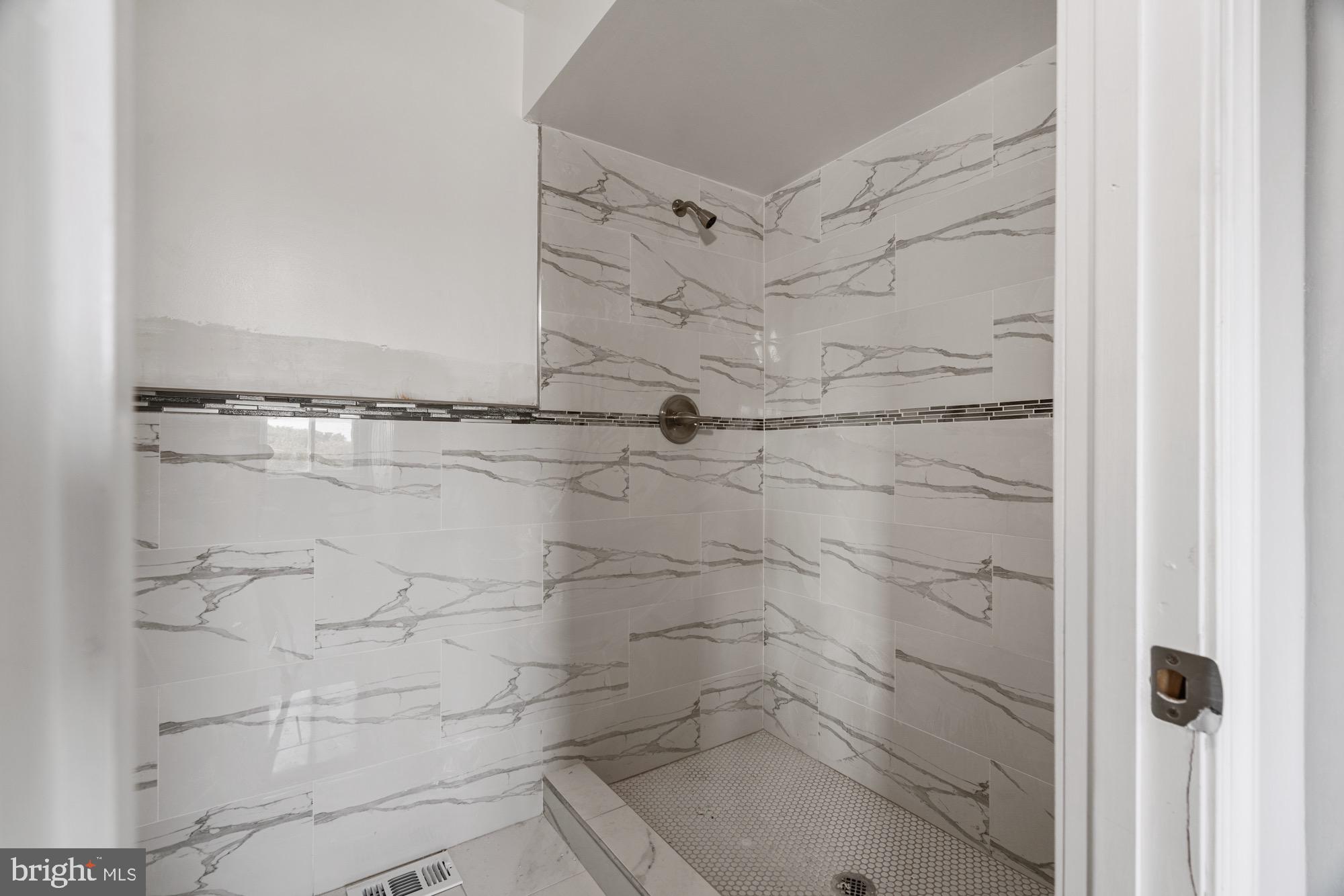 9303 Neil Road, Unit B Philadelphia, PA 19115 - Photo 17 of 29 Gallery Image 17