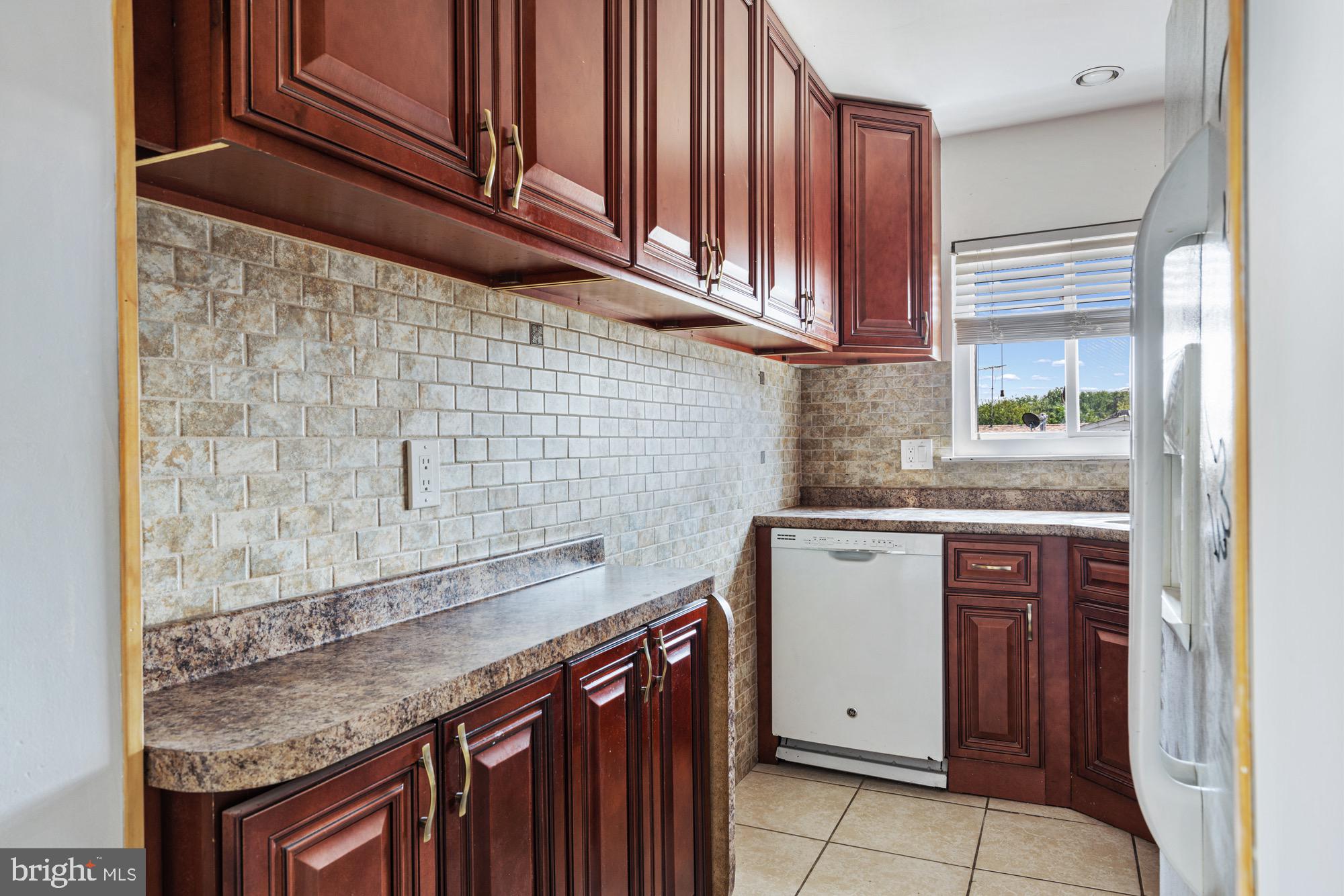9303 Neil Road, Unit B Philadelphia, PA 19115 - Photo 9 of 29 Gallery Image 9