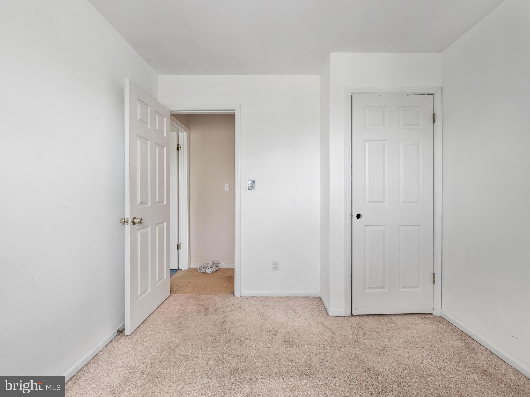 2039 Putnam Road Halethorpe, MD 21227 - Photo 17 of 32 Upper level bedroom #2