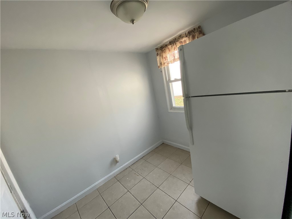 20304 Longbrook Road Warrensville Heights, OH 44128 - Photo 9 of 15