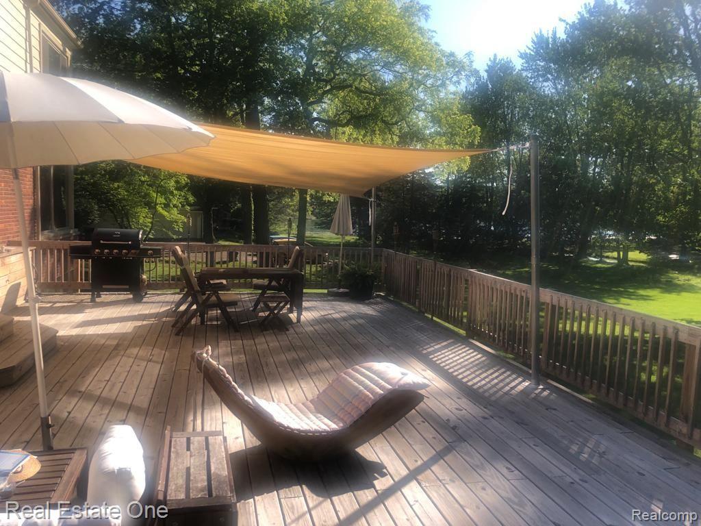 4840 Arrowhead Road West Bloomfield, MI 48323 - Photo 35 of 37