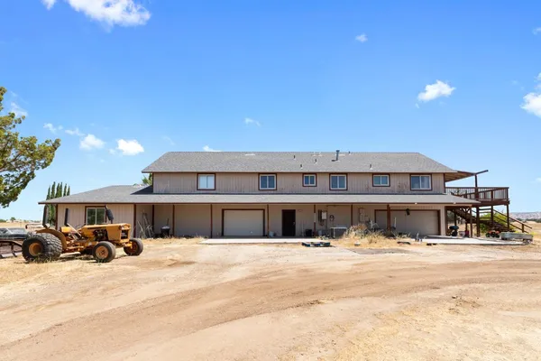 $674,900 | 25363 Run Way, Raymond, CA 93653