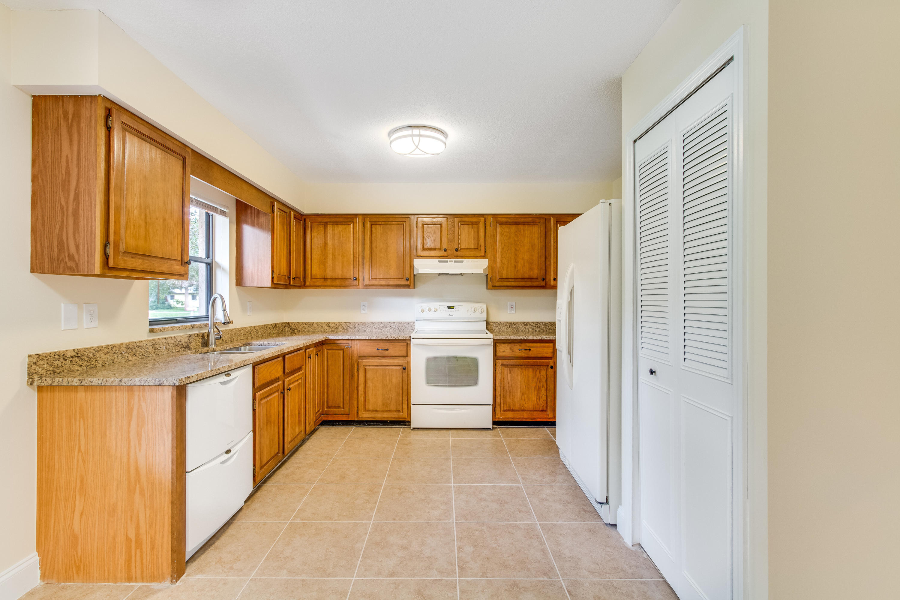 7504 Bayard Road Fort Pierce, FL 34951 - Photo 5 of 25 untitled-6