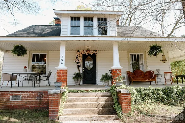$324,900 | 208 Locust Street, Kannapolis, NC 28081