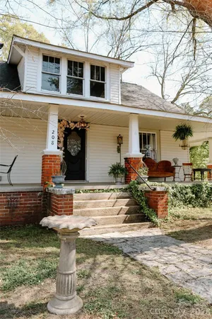 $324,900 | 208 Locust Street, Kannapolis, NC 28081