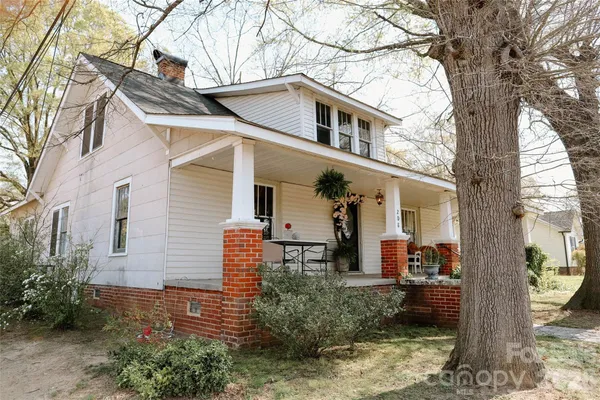$324,900 | 208 Locust Street, Kannapolis, NC 28081