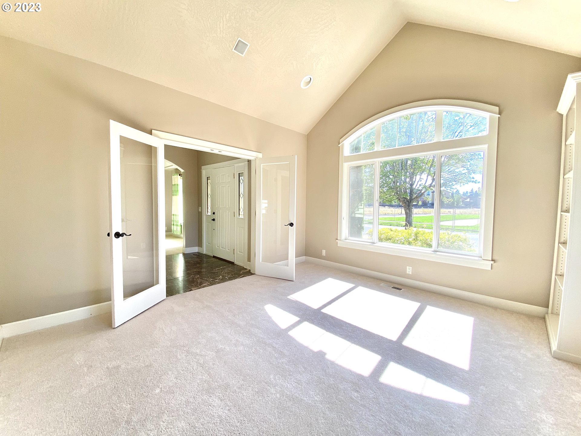 2983 Grand Cayman Drive Eugene, OR 97408 - Photo 12 of 43 a view of an empty room with a window