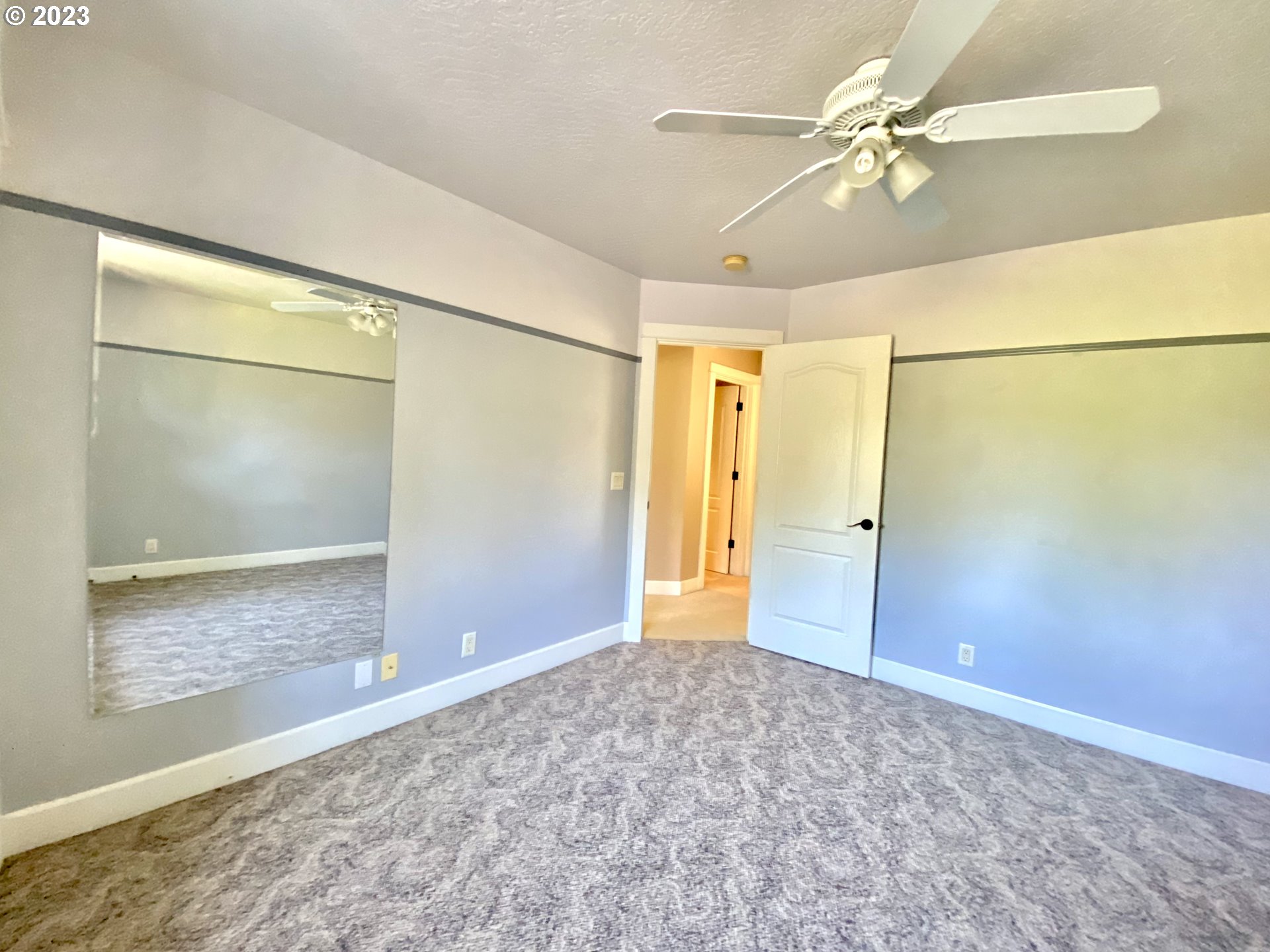 2983 Grand Cayman Drive Eugene, OR 97408 - Photo 35 of 43 a view of an empty room