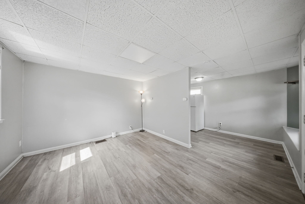 540 Armory Street Springfield, MA 01104 - Photo 22 of 28