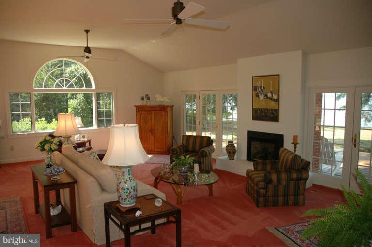 8562 Bozman Neavitt Road St. Michaels, MD 21663 - Photo 16 of 26 Interior (General)