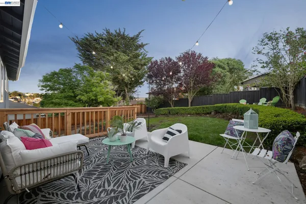 $1,295,000 | 3169 Aylesbury Court, Castro Valley, CA 94546
