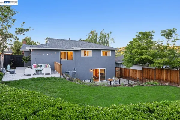 $1,295,000 | 3169 Aylesbury Court, Castro Valley, CA 94546
