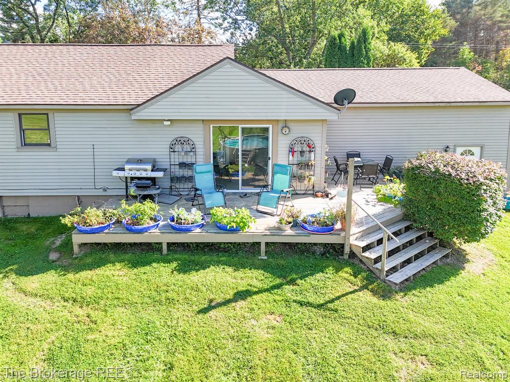 8439 Burpee Road Grand Blanc, MI 48439 - Photo 54 of 57 Gallery Image 54