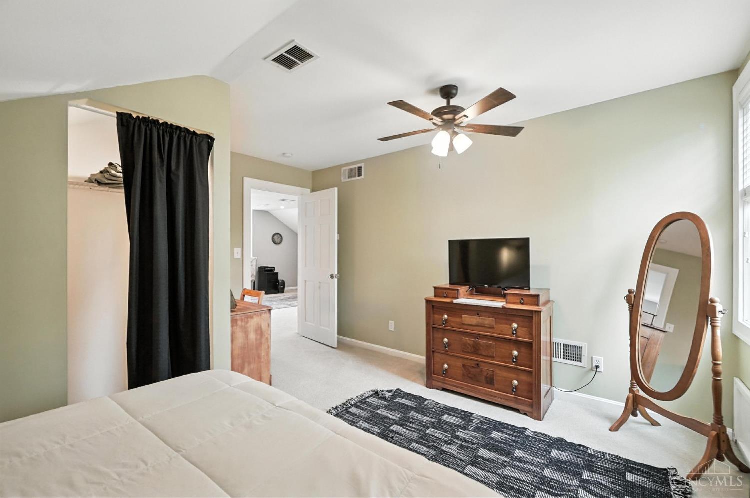 3780 Jessup Road Cincinnati, OH 45247 - Photo 43 of 95 Gallery Image 43