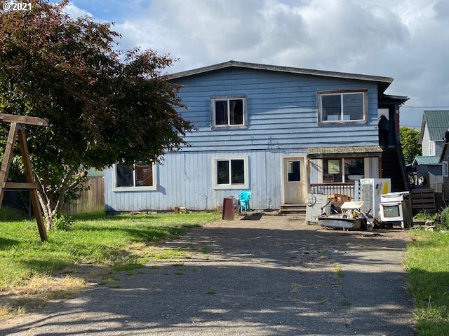 416 Willow Street Myrtle Point, OR 97458 - Photo 1 of 22 Gallery Image 1