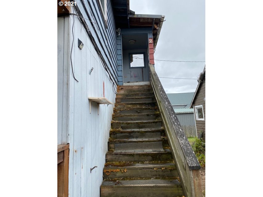 416 Willow Street Myrtle Point, OR 97458 - Photo 14 of 22 Gallery Image 14