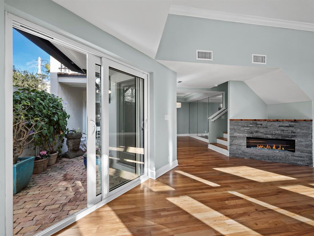 200 Cocoanut Avenue, Unit 7 Sarasota, FL 34236 - Photo 16 of 63 a view of a entryway of the house