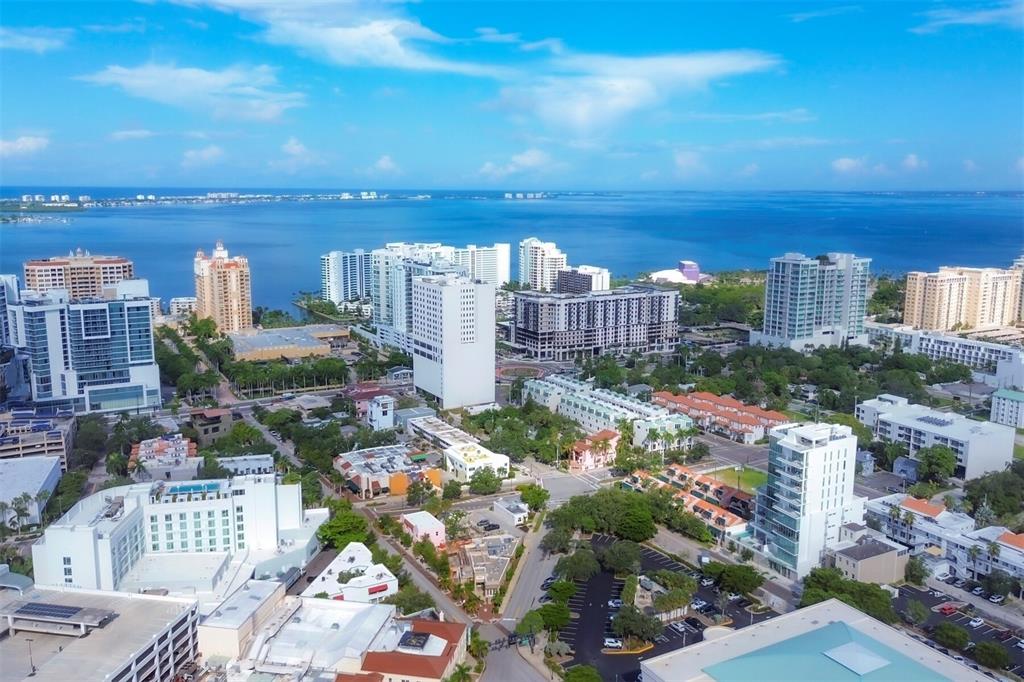200 Cocoanut Avenue, Unit 7 Sarasota, FL 34236 - Photo 54 of 63 a view of a city with tall buildings
