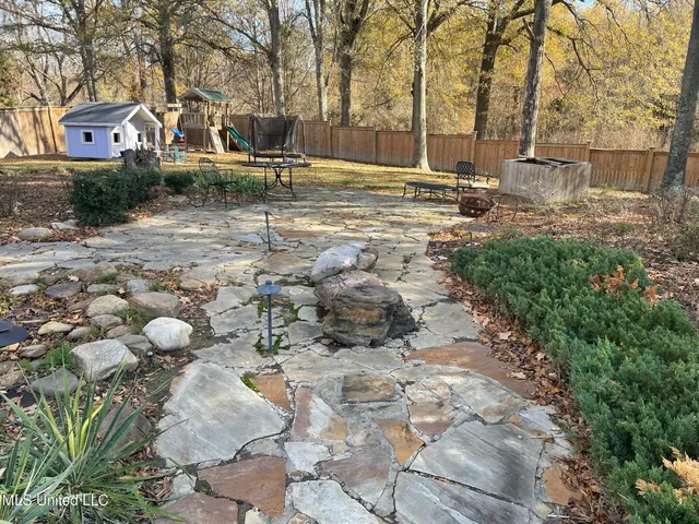 $389,000 | 5 Lombardy Road, Drew, MS 38737