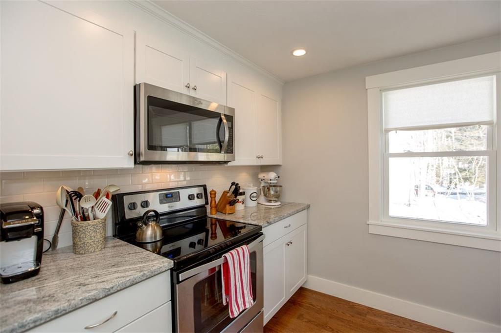 13 Tall Pines Road Scarborough, ME 04074 - Photo 12 of 34 Photo