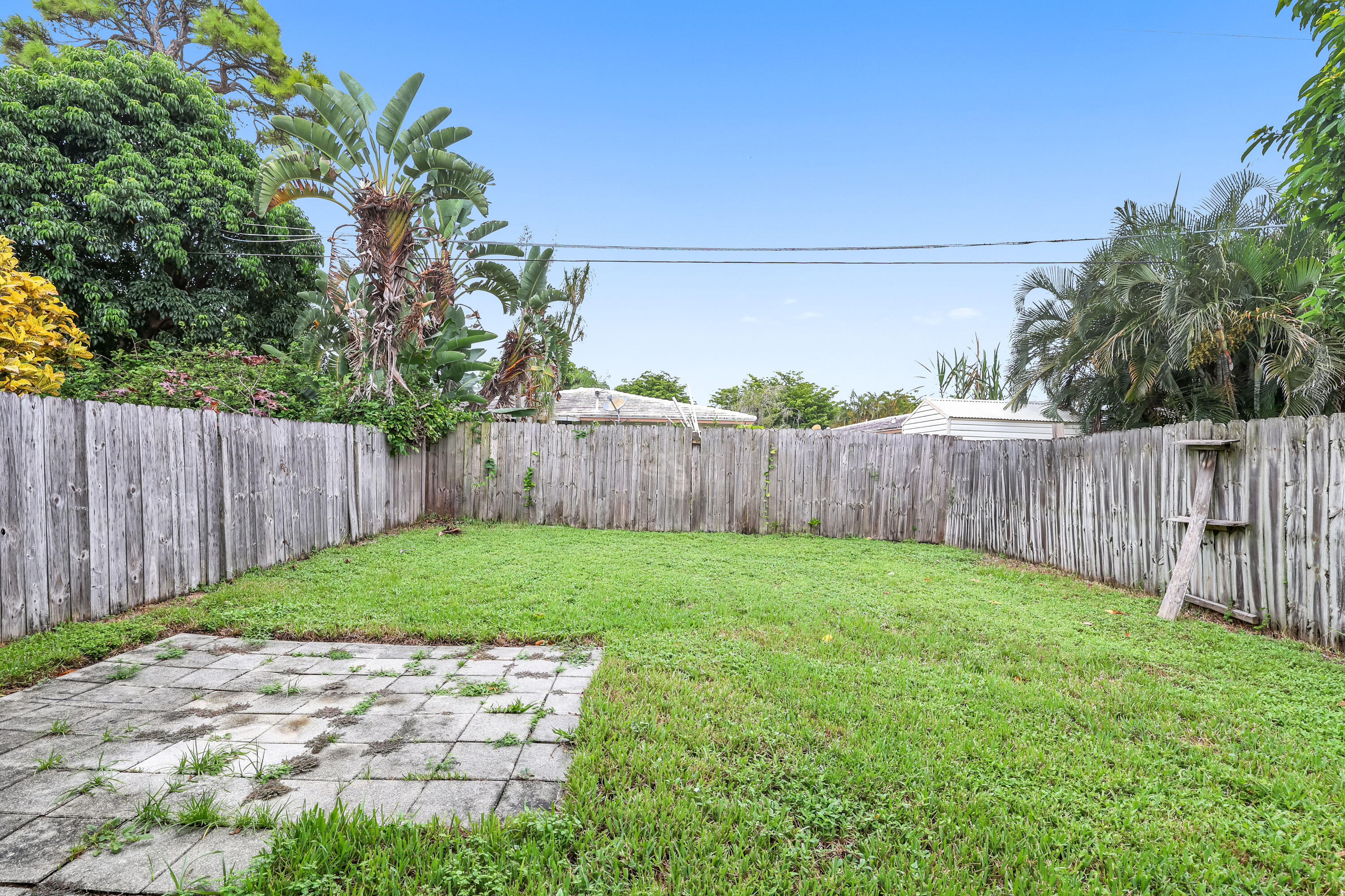 685 Ipswich Street Boca Raton, FL 33487 - Photo 23 of 46 681 Ipswich St - 27