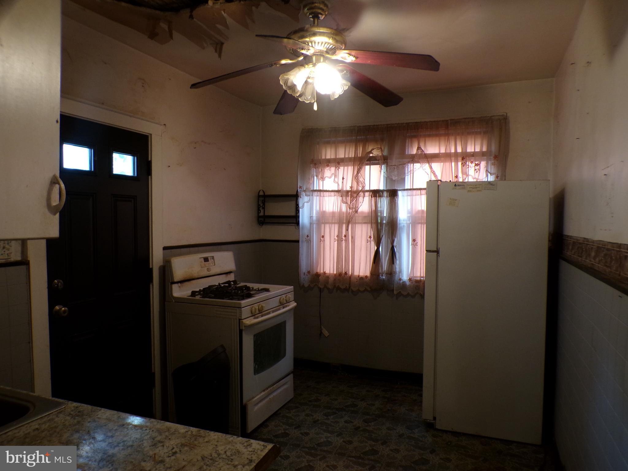5662 Heiskell Street Philadelphia, PA 19144 - Photo 6 of 14 Gallery Image 6