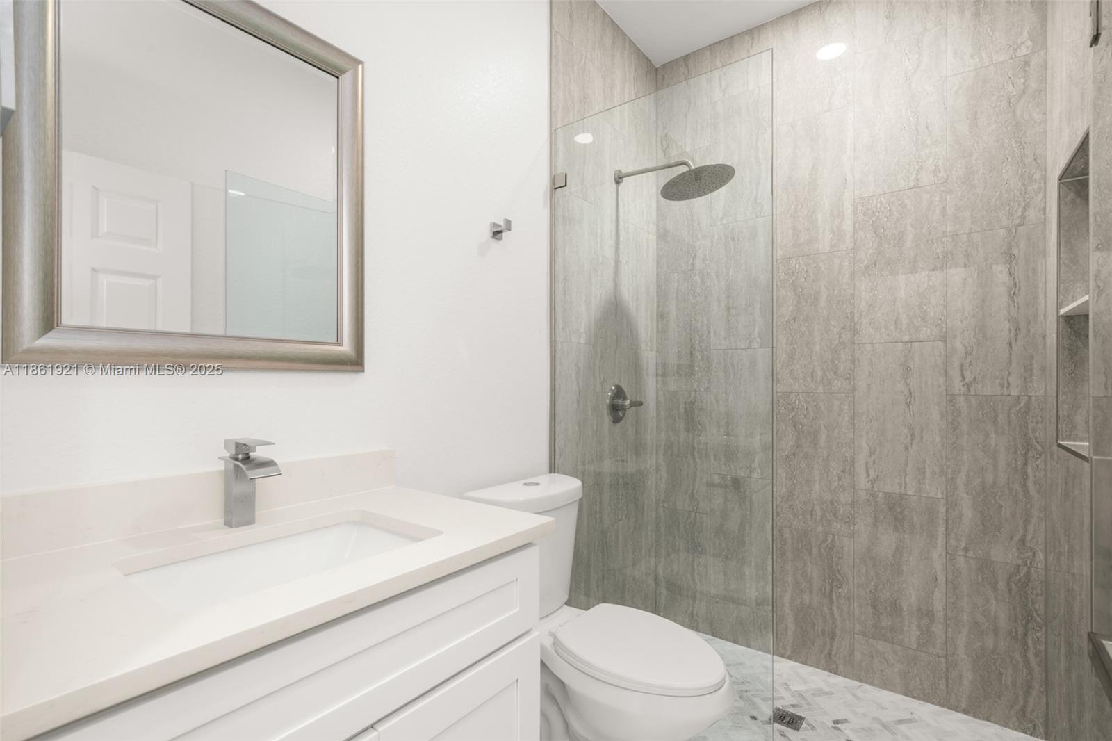 1457 Mitchell Drive Sebring, FL 33872 - Photo 30 of 48