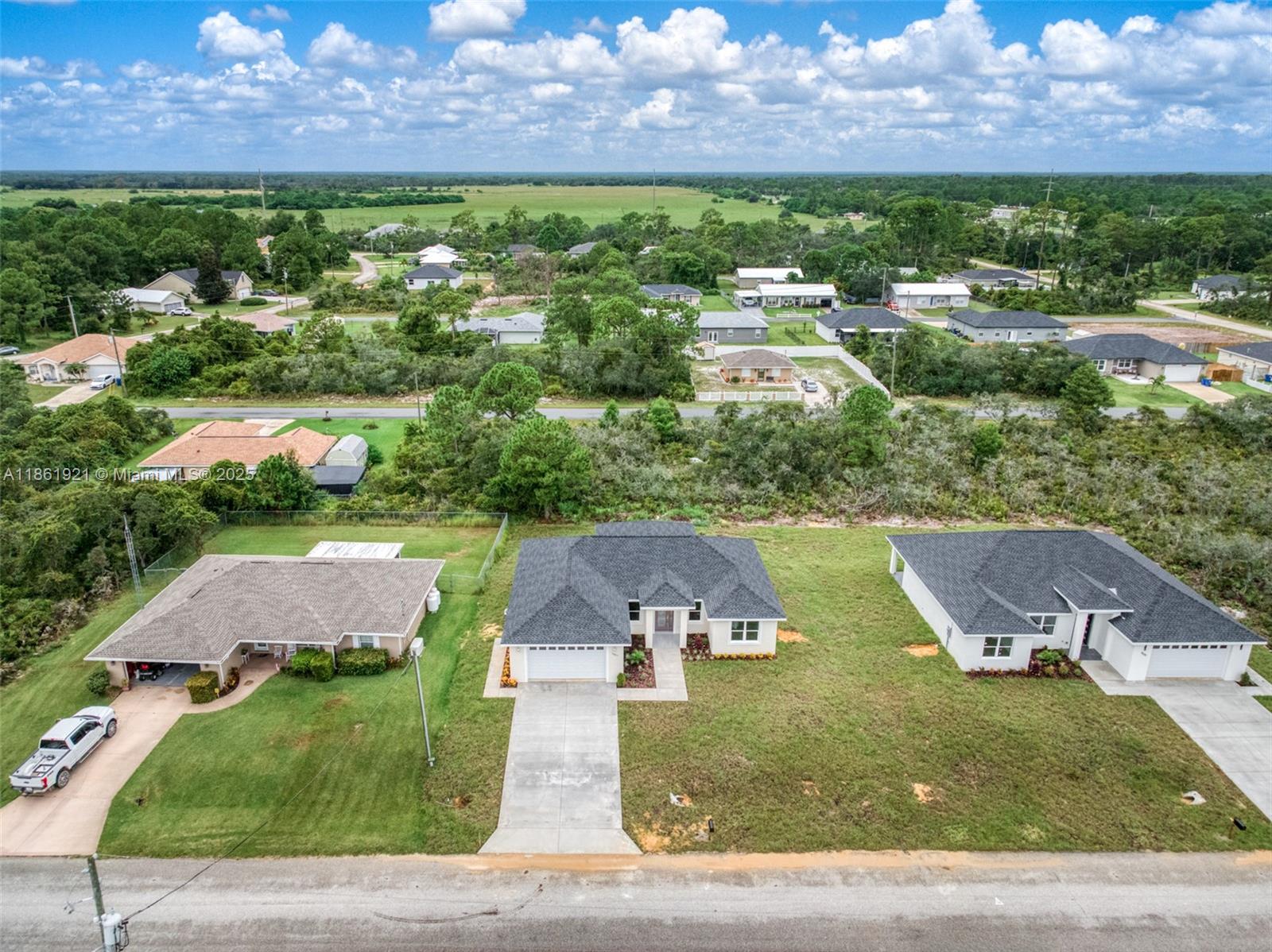 1457 Mitchell Drive Sebring, FL 33872 - Photo 45 of 48