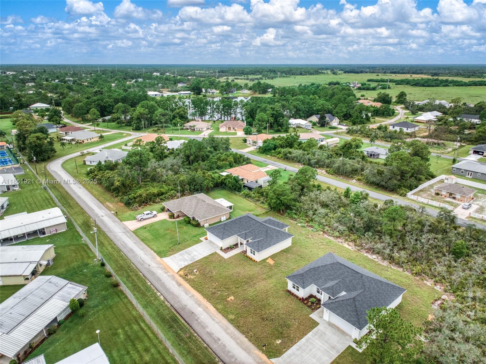 1457 Mitchell Drive Sebring, FL 33872 - Photo 46 of 48
