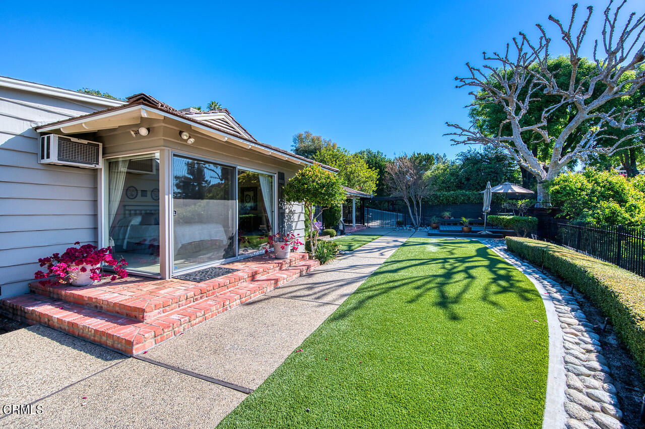 3320 Calvert Road Pasadena, CA 91107 - Photo 6 of 27 a view of a house with swimming pool and porch
