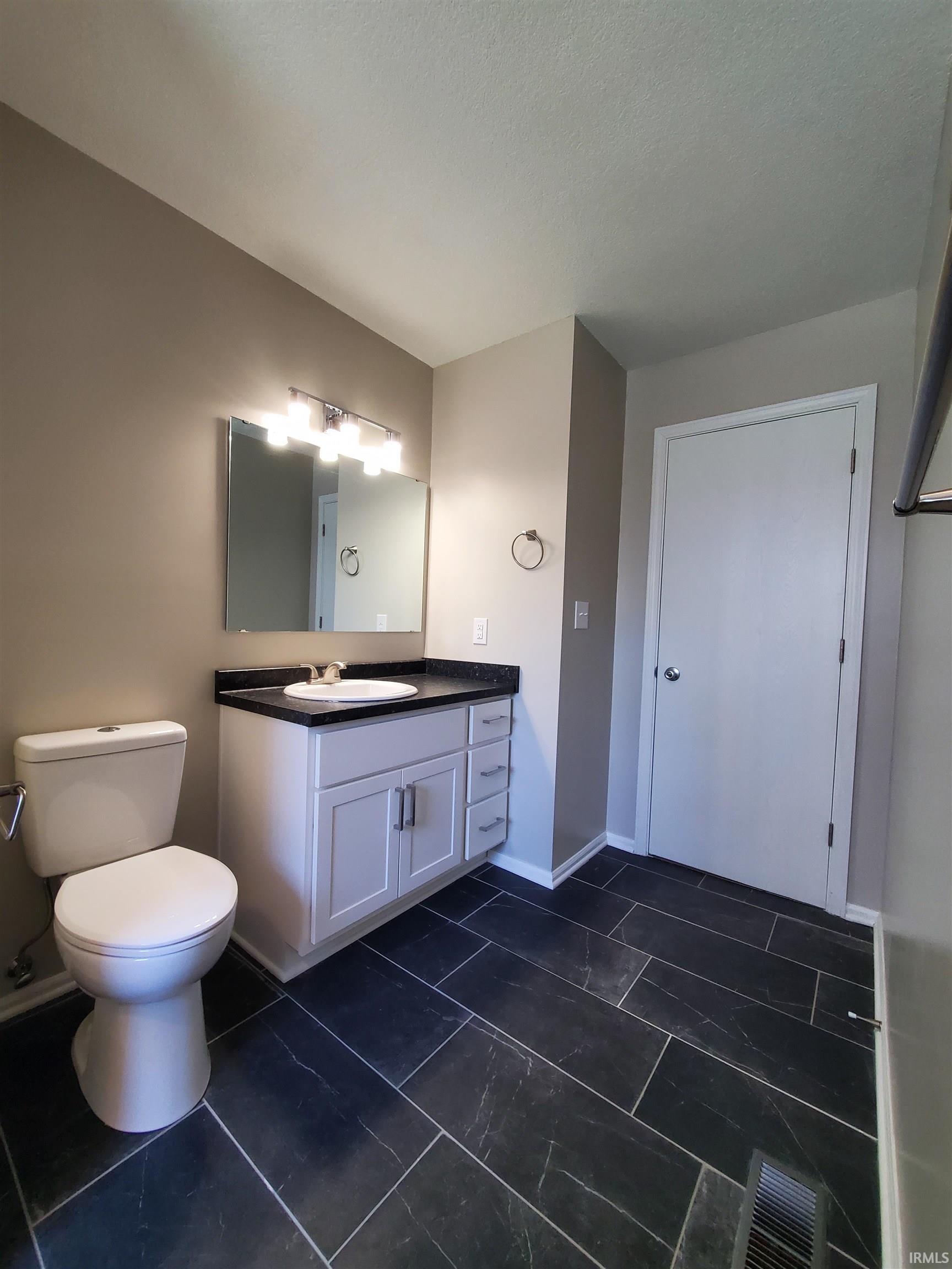 3728 North Washington Road Fort Wayne, IN 46802 - Photo 15 of 25