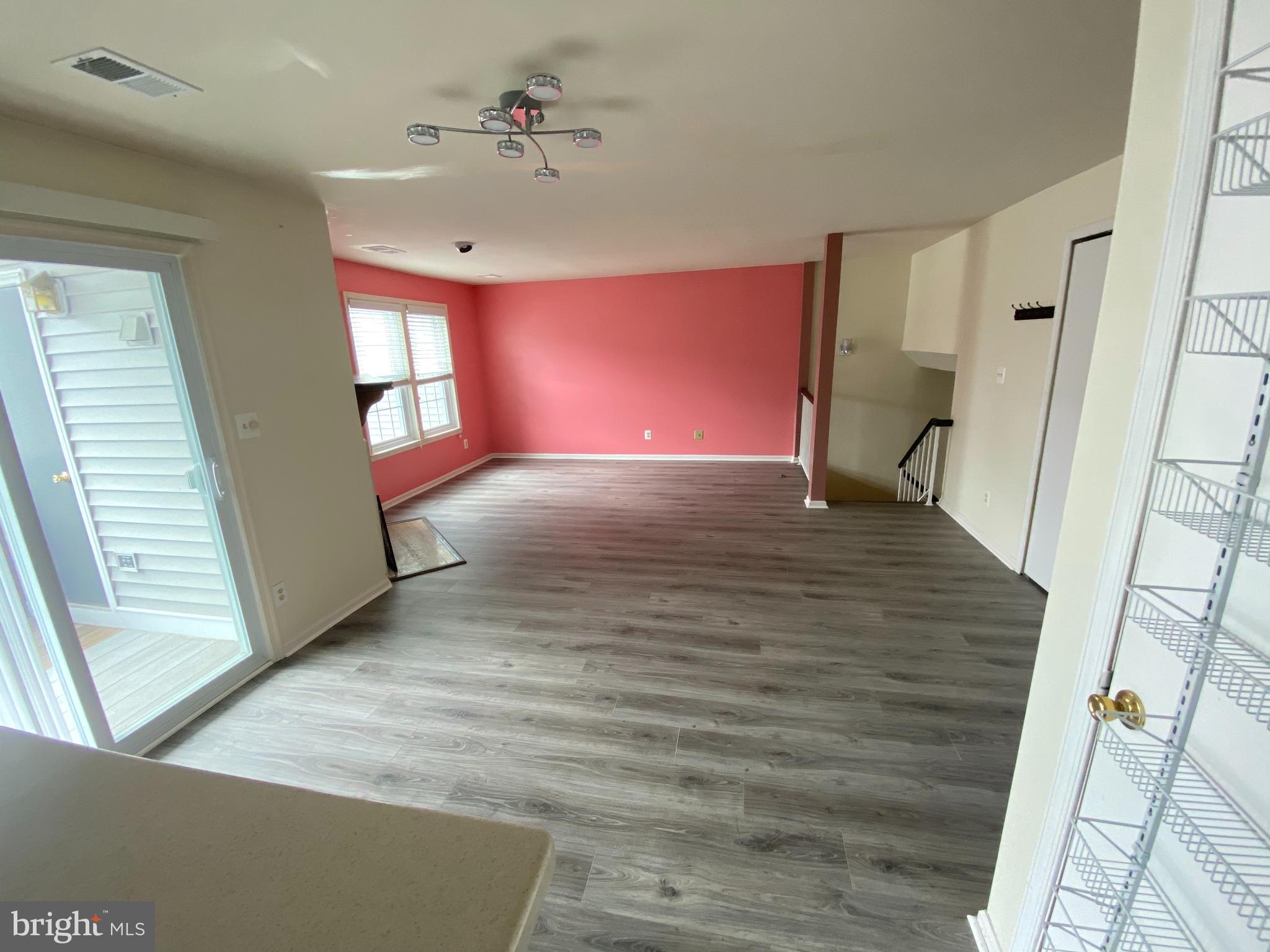 12891 B Grays Pointe Road Fairfax, VA 22033 - Photo 8 of 22