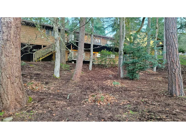 $560,000 | 4734 Brookwood Street, Eugene, OR 97405