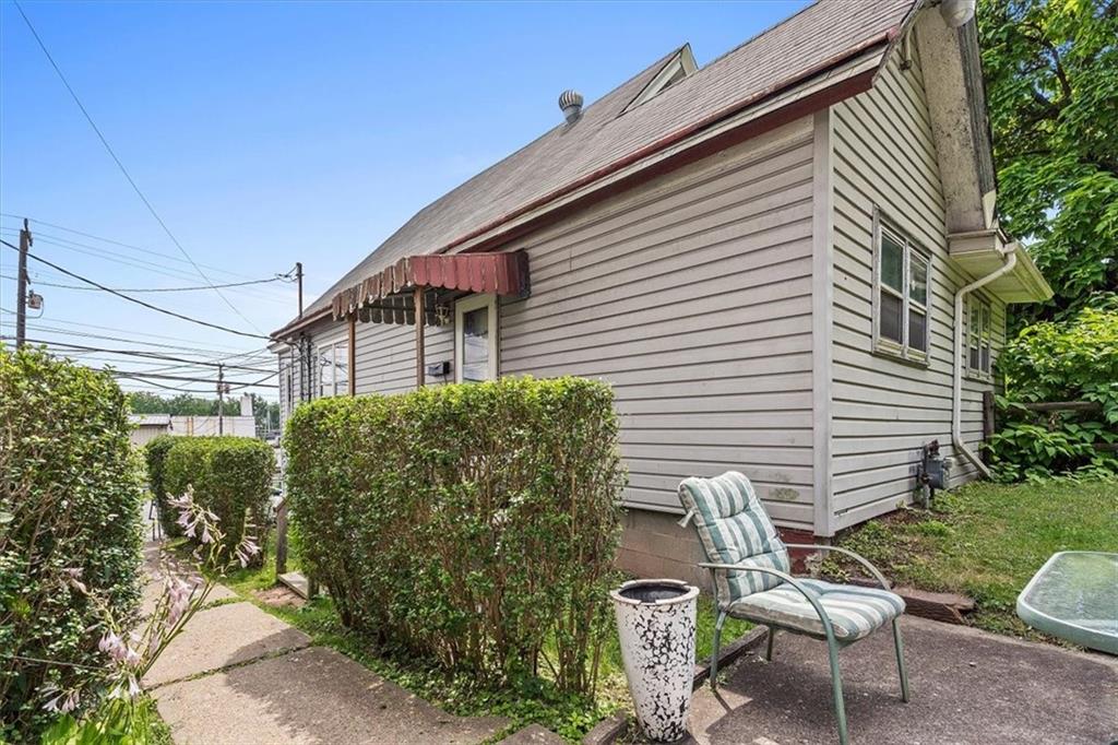 709-713 Freeport Road Creighton, PA 15030 - Photo 1 of 25 Gallery Image 1