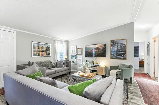 $259,900 | 8752 51st Street Northwest, Annandale, MN 55302