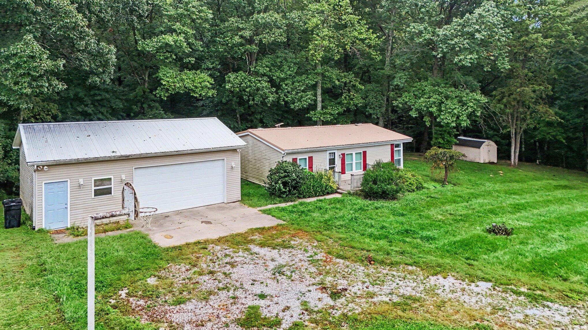13338 Middlefork Road Rockbridge, OH 43149 - Photo 25 of 33 023_file_4702