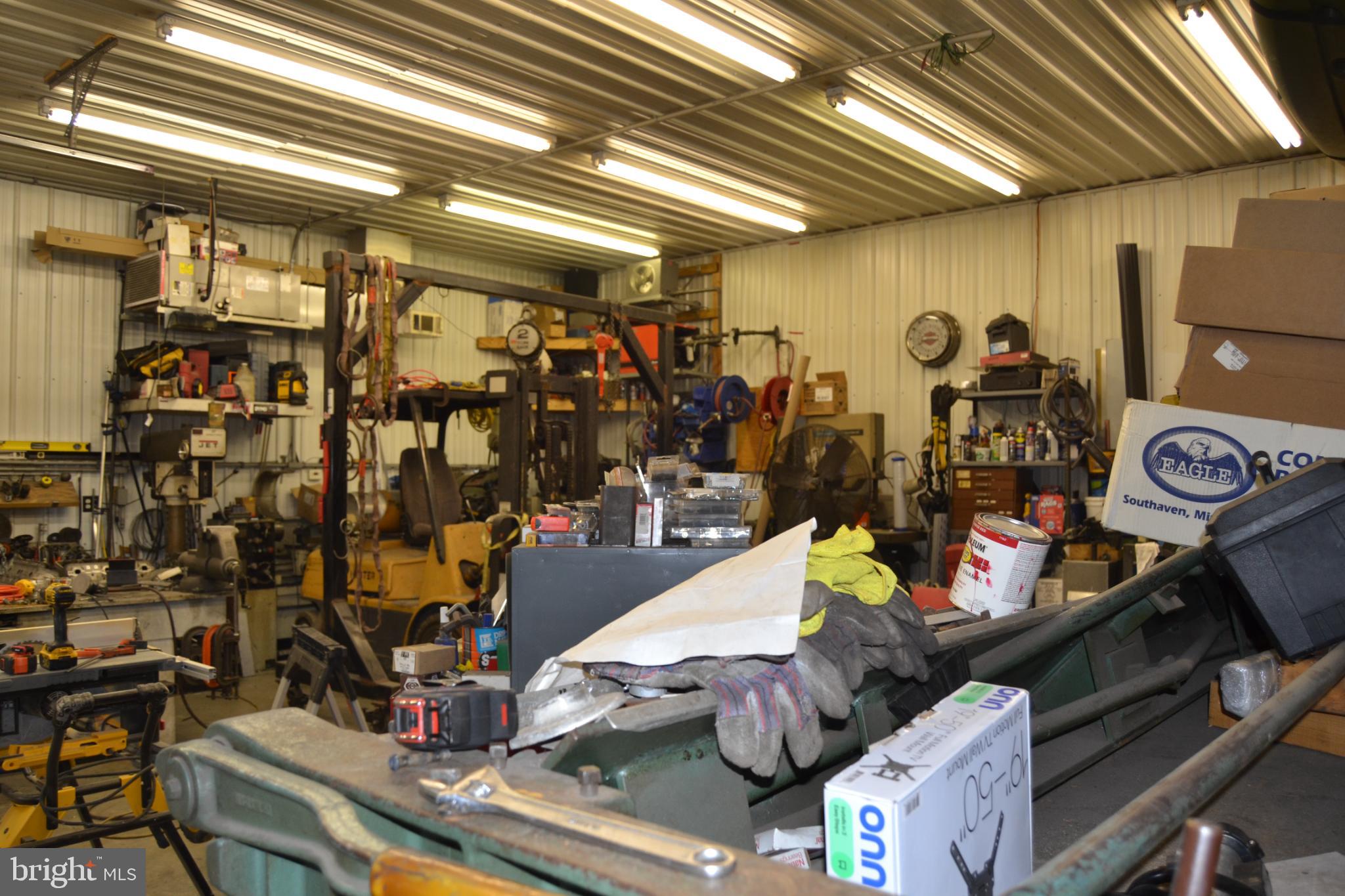 686 State Road West Grove, PA 19390 - Photo 30 of 43 Shop