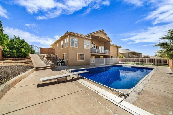 $799,000 | 2516 South 2350th Street East, St. George, UT 84790