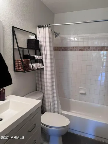 $2,400 | 5704 East Aire Libre Avenue, Unit 1108, Scottsdale, AZ 85254